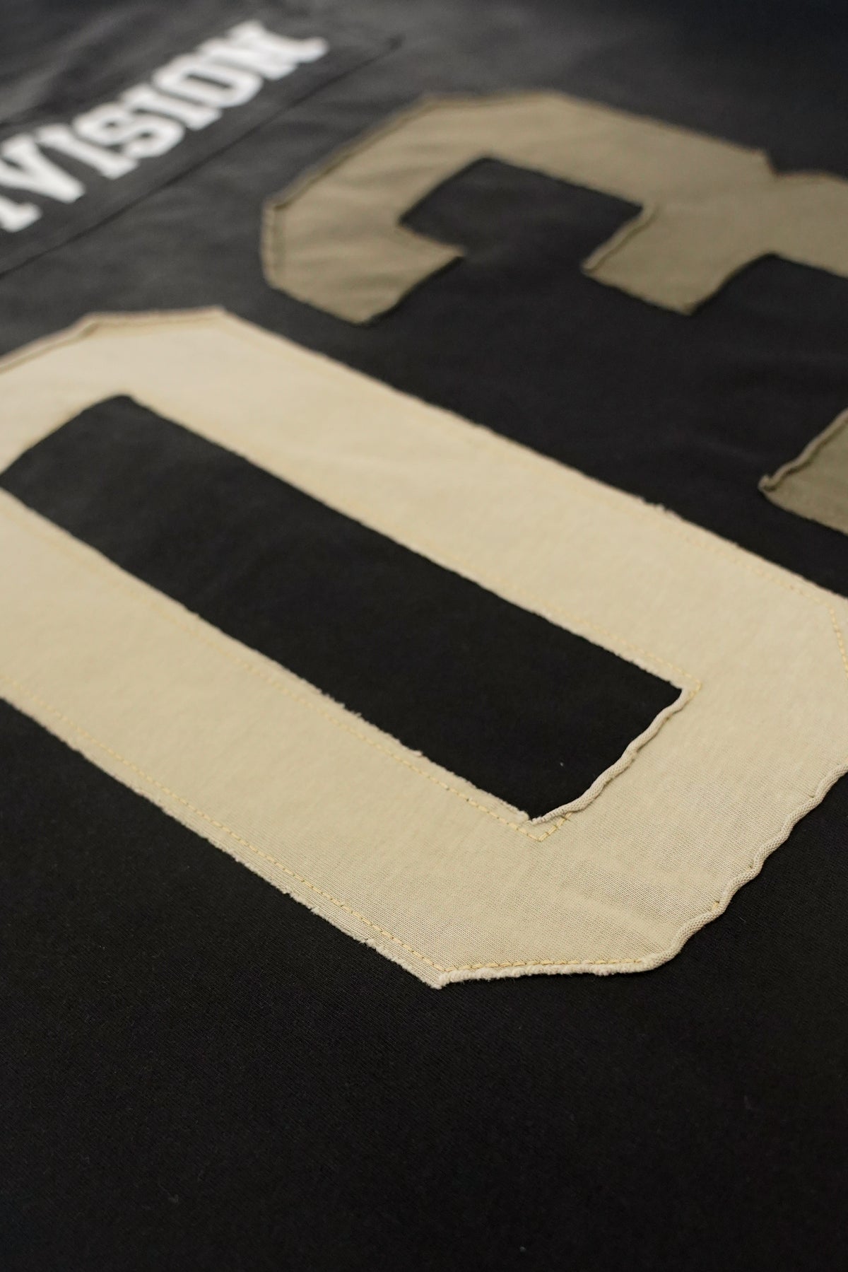 UNIFORM 001 Division Tee - Vintage Black