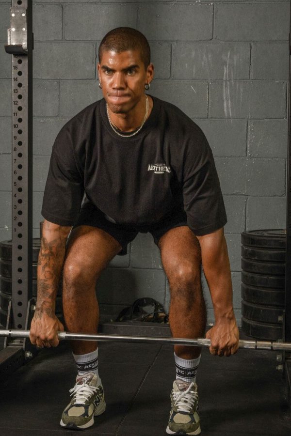 Aesthetic Appeal Tee – Black