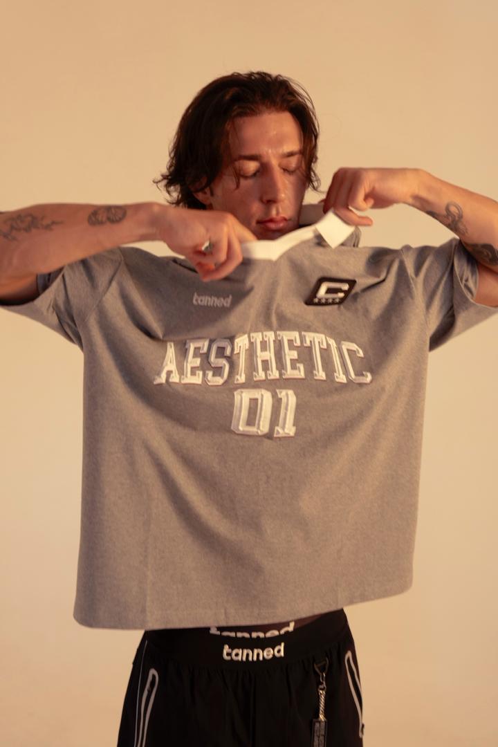 Base Aesthetic 01 Collar Tee