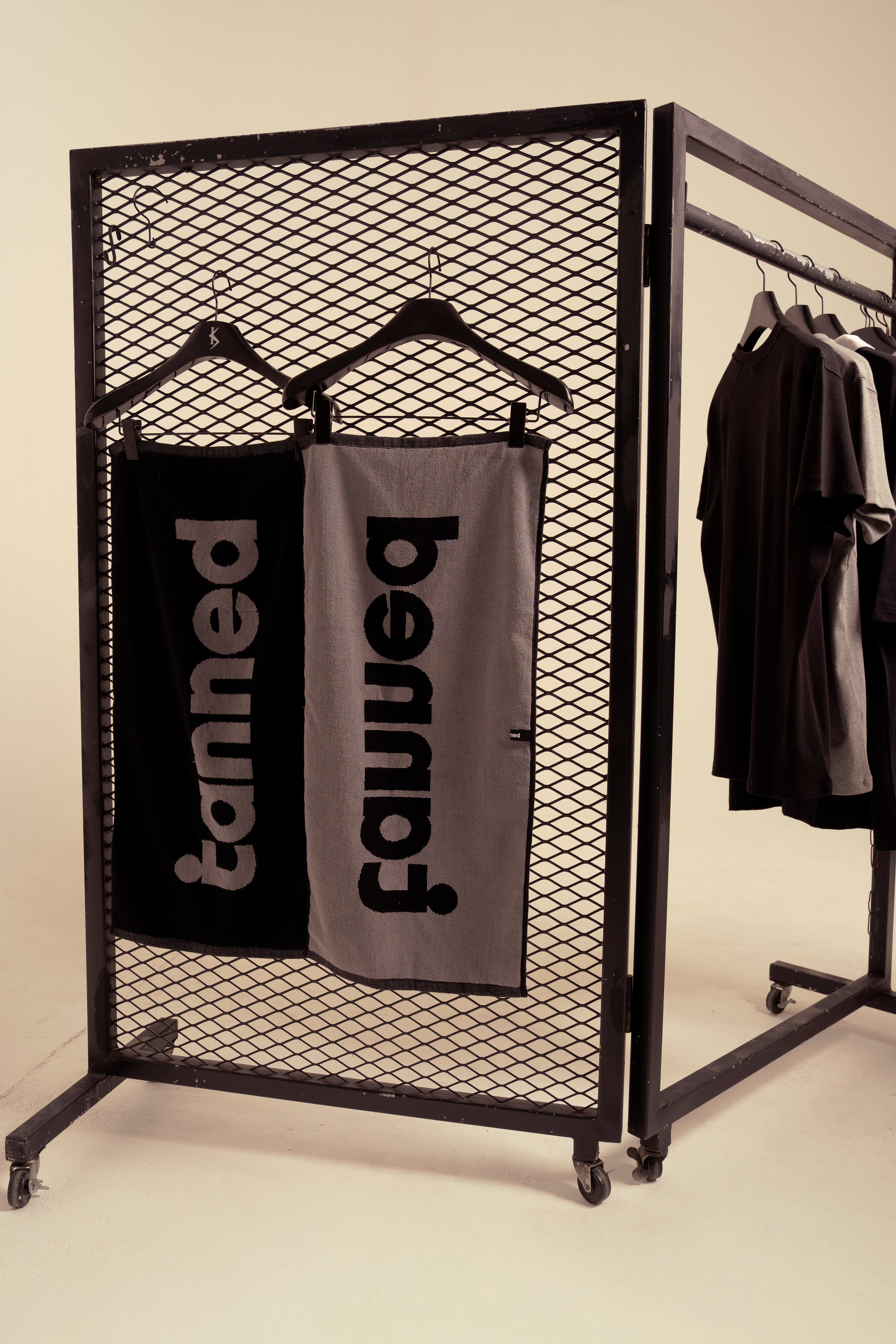 Base Logo Towel