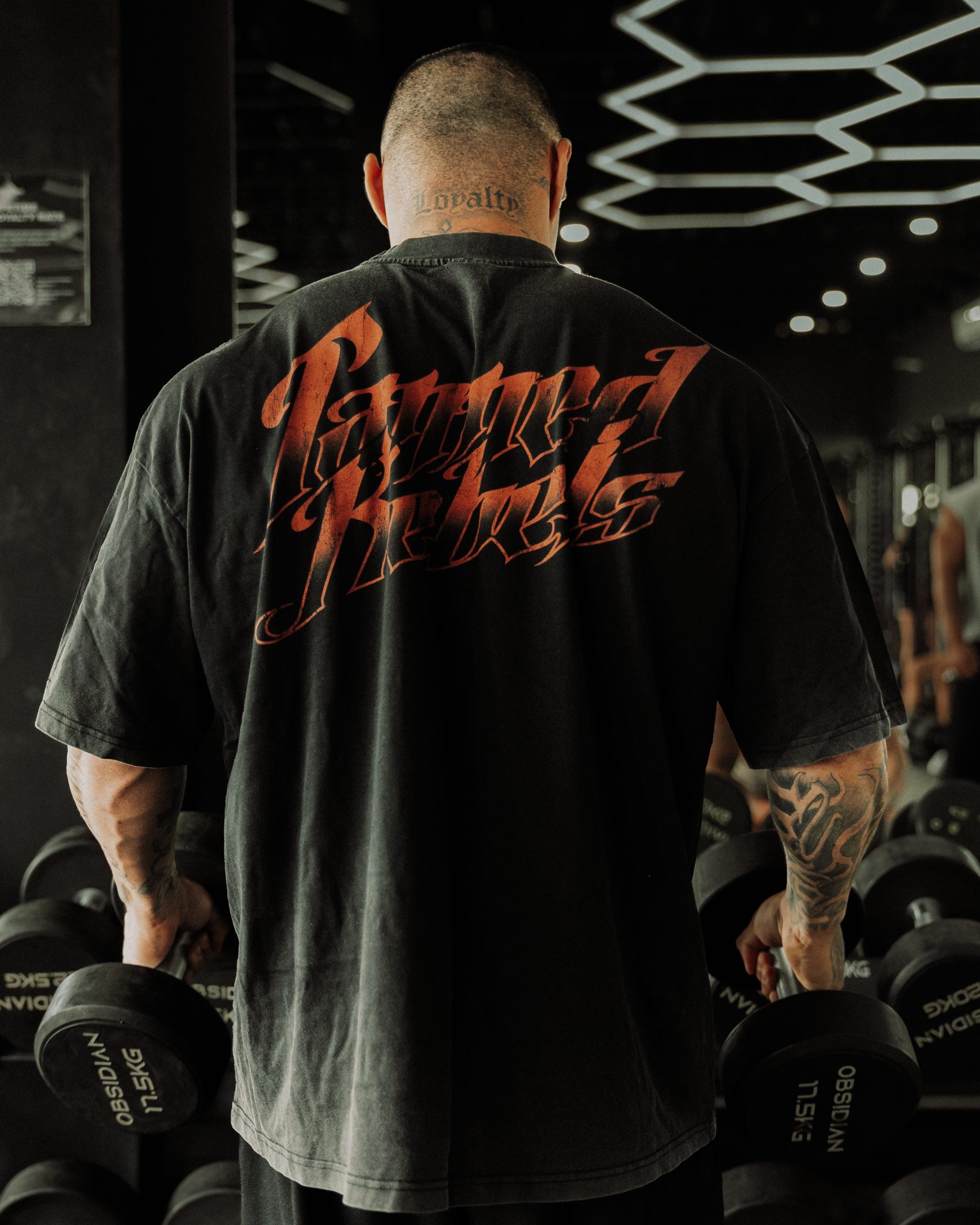 Rebels Signature Tee – Vintage Black