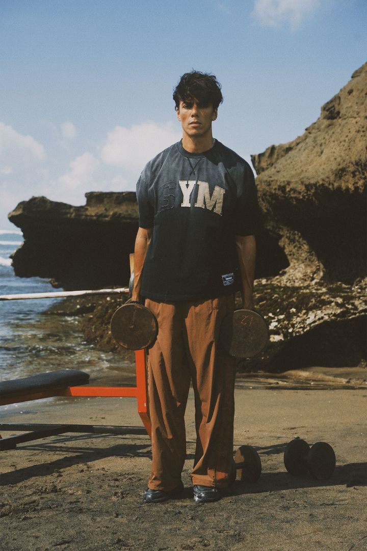 UNIFORM 001 Division Tee - Vintage Black