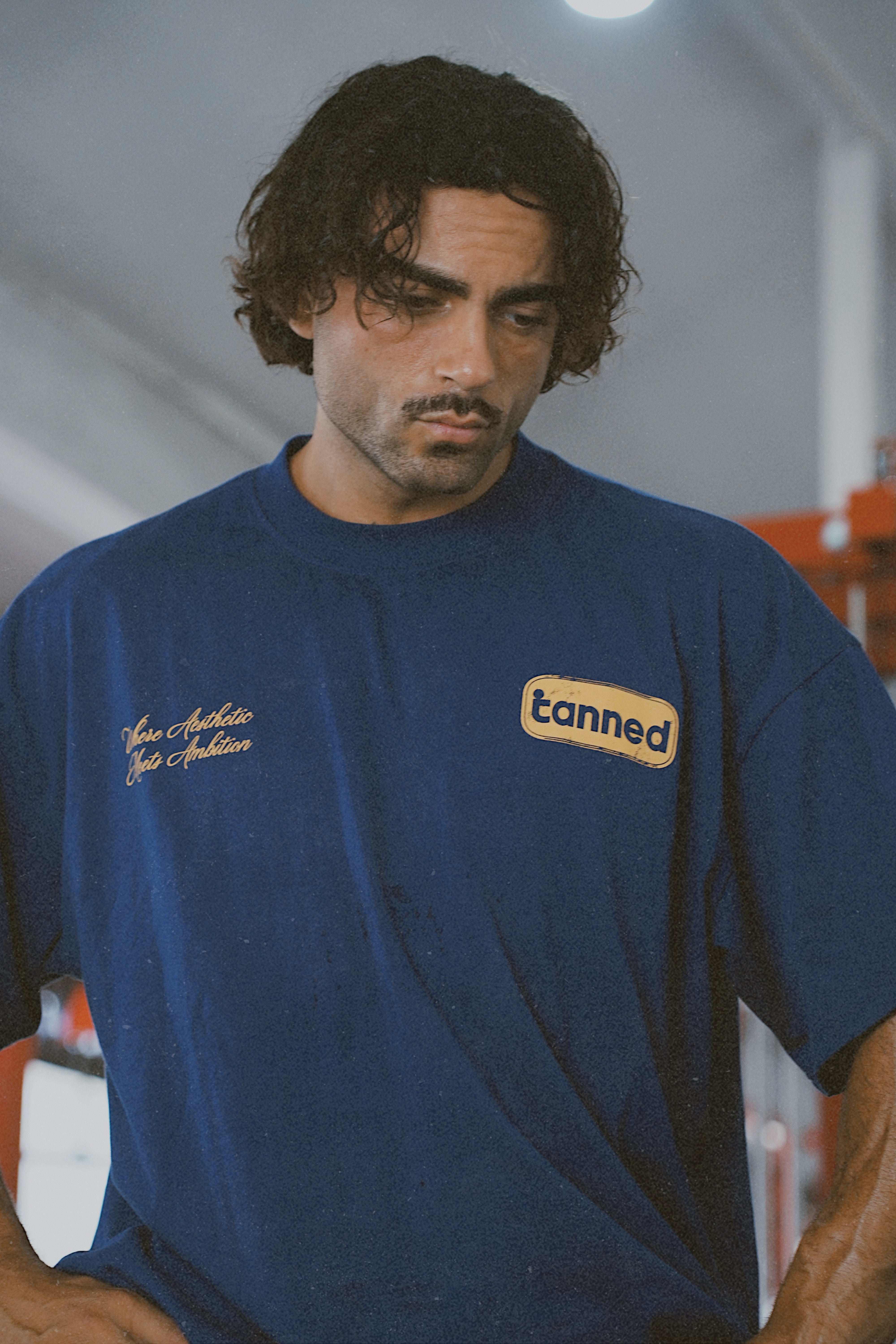 (PRE-ORDER) 2 Years Strong Logo Stamp Cropped Tee