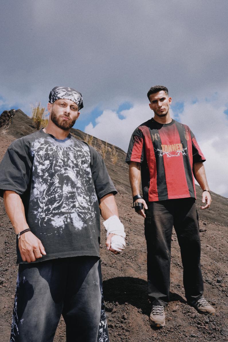 WARZONE No Weak Links Tee